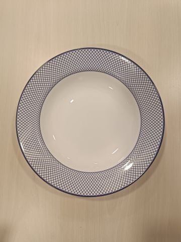 Blue Trellis 9'' Rim soup Bowl