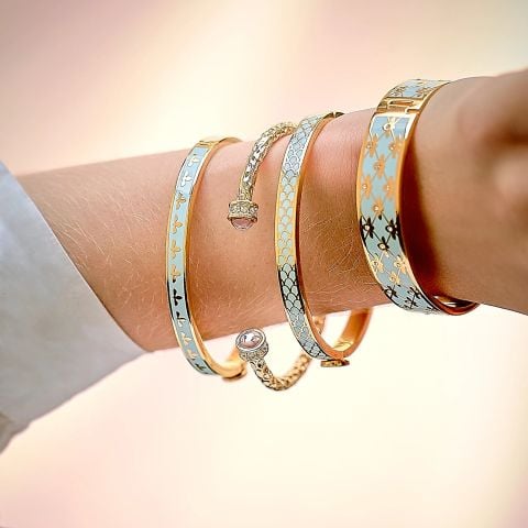 13mm Bee Sparkle-Forget-me-Not-Gold- Hinged Bangle