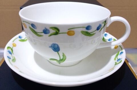 Istanbul Tulip Breakfast Cup And Saucer