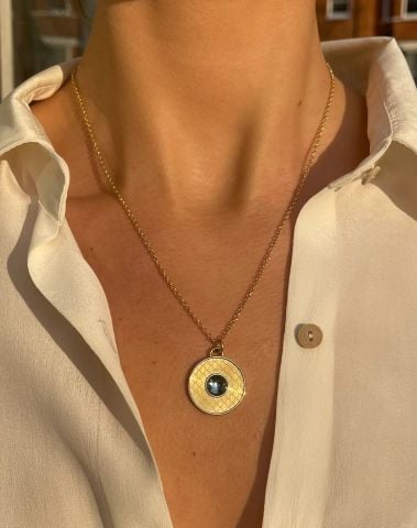 Salamander Cabochon Aquamarine Gold Necklace