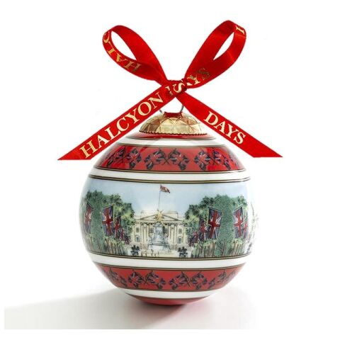 Buckingham Palace from The Mall - Bauble