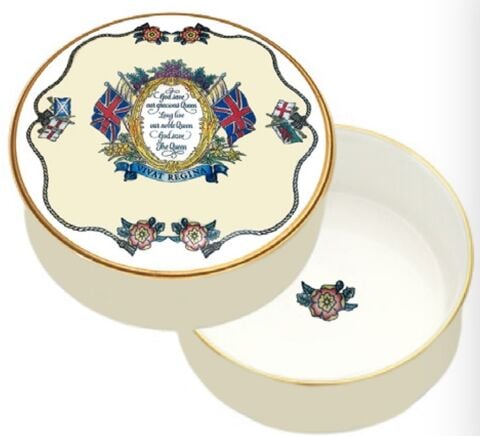 Vivat Regina - Ivory - Trinket Box