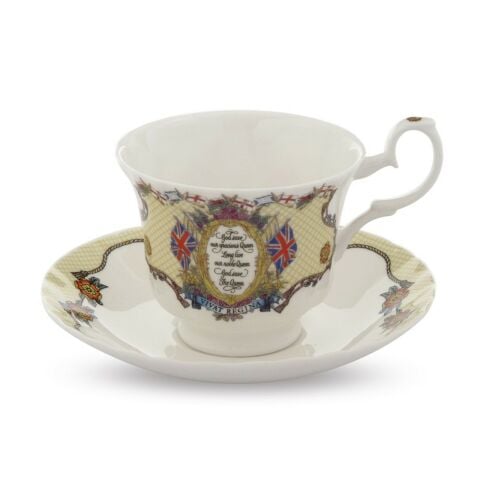 Vivat Regina - Ivory - Teacup & Saucer