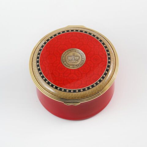 Chapel Royal Livery Collection Enamel Musical Box Le100